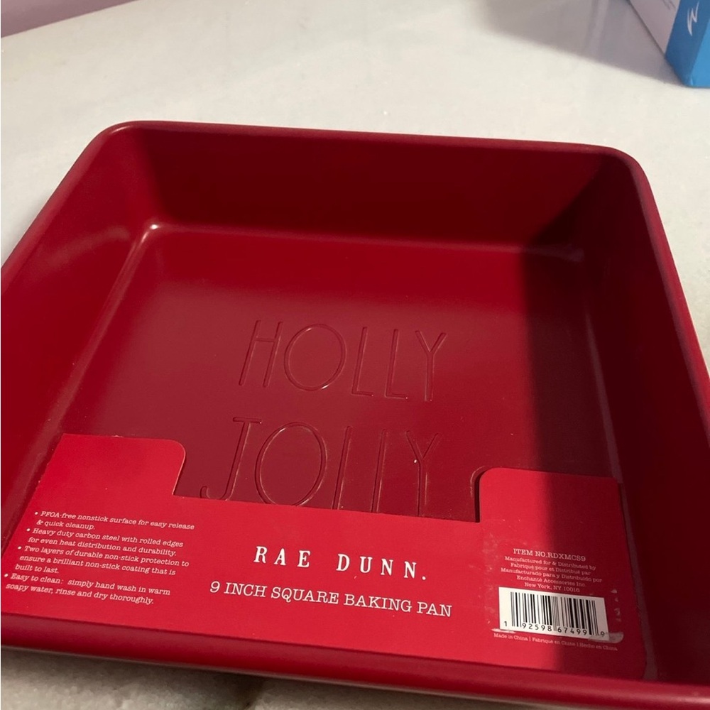 Rae Dunn bakeware